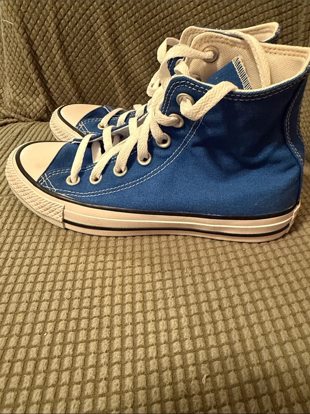 Converse Chuck Taylor All Star Lift Hi Blue Shoes Mens 4. Womens 6.  Like new